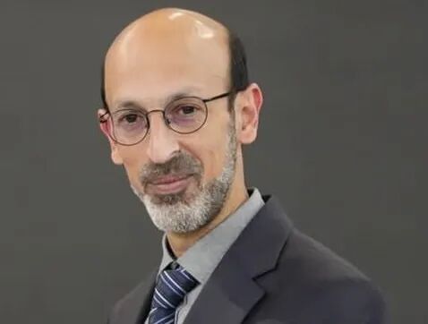 1年发表120篇论文,知名高校院长深陷论文批发丑闻